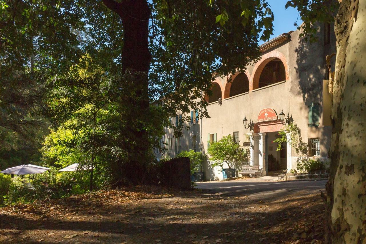 Domaine De L'Amiral Bed & Breakfast Saint-Laurent-du-Pape Екстериор снимка